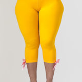 The Coquette Capri in Lemon