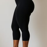 The Capri in Black