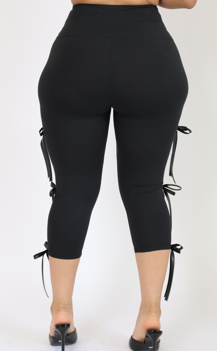 Coquette PT. 2 Capri in Black