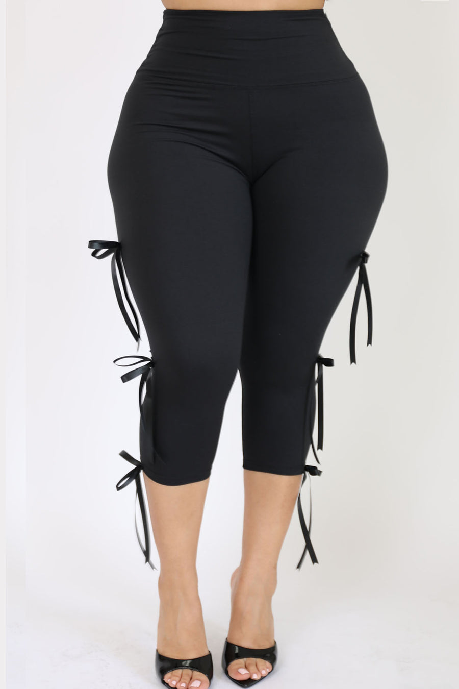 Coquette PT. 2 Capri in Black