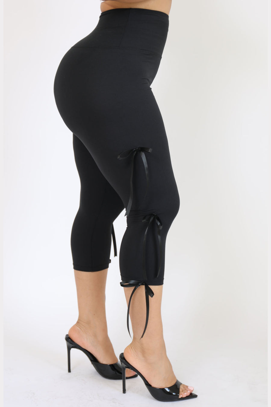 Coquette PT. 2 Capri in Black